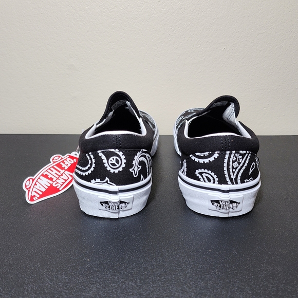 Vans Classic Slip On Black White Canvas Women's Shoes NEW - Picture 5 of 14